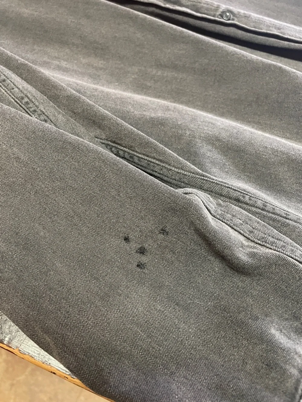 NWT Quince Women's
Distressed Denim Black Wash Shirt Dress FLAWED Size L. - Picture 10 of 10